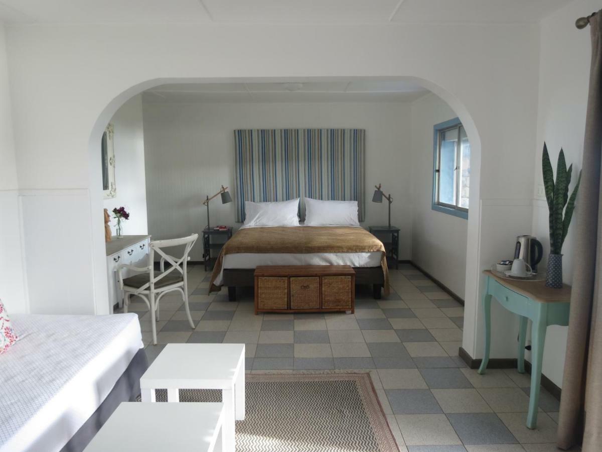 Hotel Boutique La Perouse Ханга-Роа Экстерьер фото